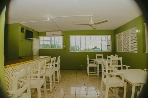Norman'S Court Resort & Sky Restaurant Club Montego Bay Hotel